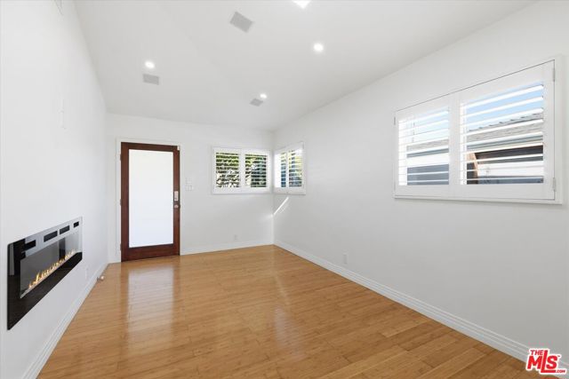 11910 Culver Drive photo 6