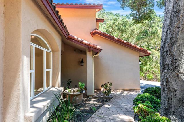 60 Toyon Way, Carmel Valley CA: https://media.crmls.org/mediaz/efb34f57-f715-48ef-9060-4079e1cf5059.jpg