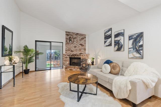 563 N 21st Street, San Jose CA: https://media.crmls.org/mediaz/efb36882-3a60-4e9d-bc9e-54a12b89328f.jpg