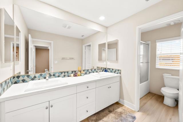 542 Pratt St., Perris CA: https://media.crmls.org/mediaz/efb49a2e-9e03-464d-beaf-e9847ae8d5f5.jpg