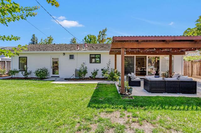 1425 Franchere Place, Sunnyvale CA: https://media.crmls.org/mediaz/efb541f1-74b5-4898-80c5-f3284ee65a00.jpg