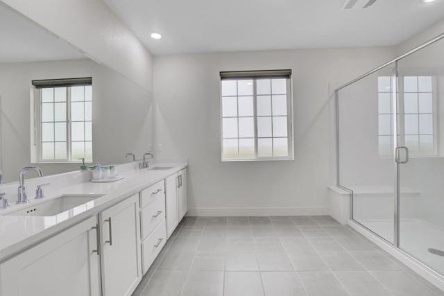 5938 Lenin Priego Street, Tracy CA: https://media.crmls.org/mediaz/efb5ba82-73a8-4fcd-9f30-7c7905727185.jpg