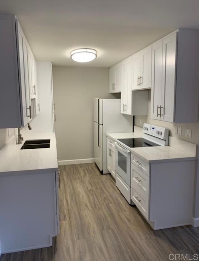 2330 Hosp Way, Carlsbad CA: https://media.crmls.org/mediaz/efb5cb50-4bdf-4f9b-8944-c1f5eb840f41.jpg