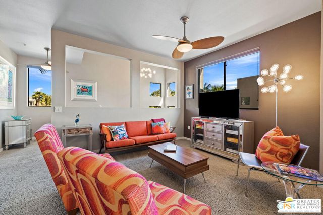 930 E Palm Canyon Drive, Palm Springs CA: https://media.crmls.org/mediaz/efb6948a-1f13-4239-9931-bec69fa7e4f2.jpg