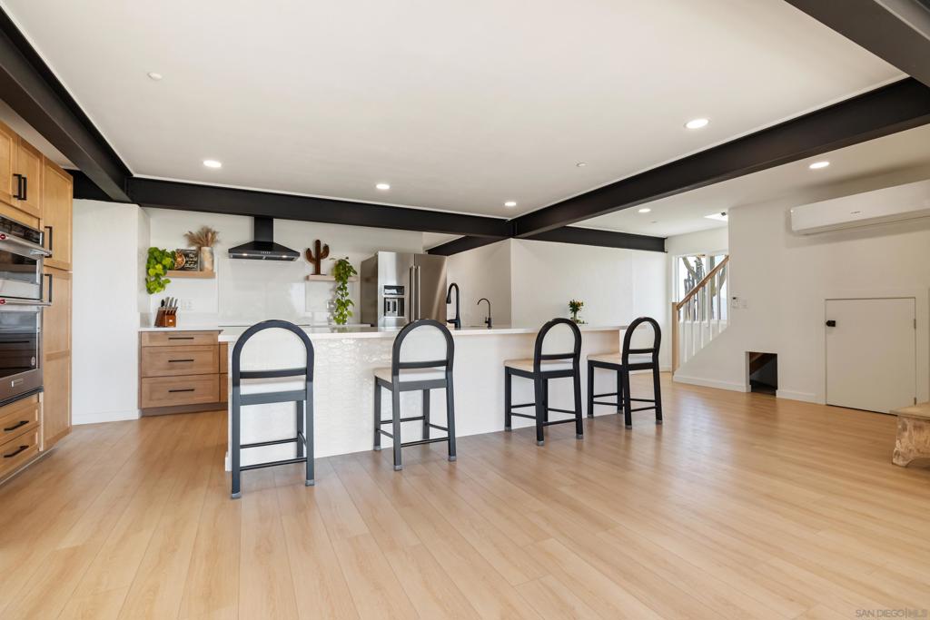 MLS #250043179SD image #12