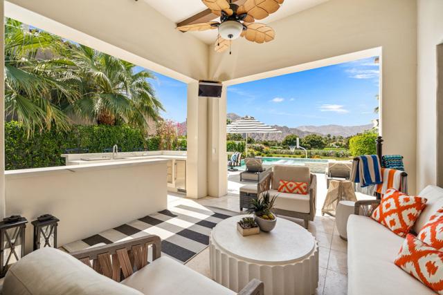 52345 Via Castile, La Quinta CA: https://media.crmls.org/mediaz/efb739af-60b0-402a-a7df-f831aa8fc0bb.jpg