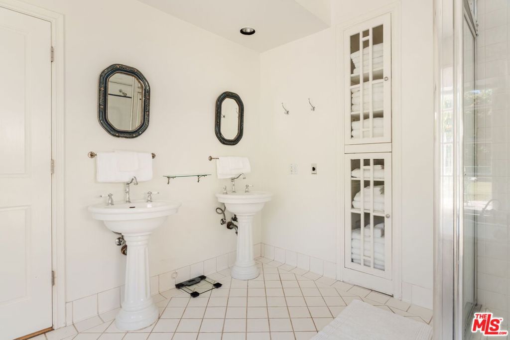 MLS #26855521 image #28