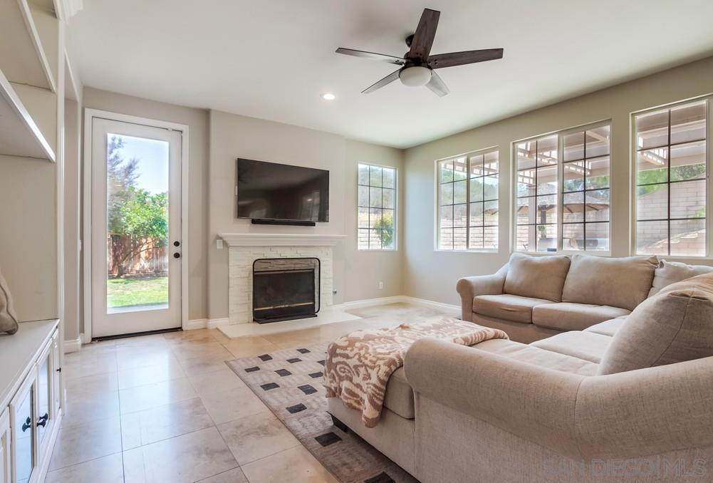 MLS #250041087SD image #6