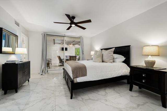 76140 Fairway Drive, Indian Wells CA: https://media.crmls.org/mediaz/efba1f2a-26e6-42c4-82d3-d71969b87c20.jpg
