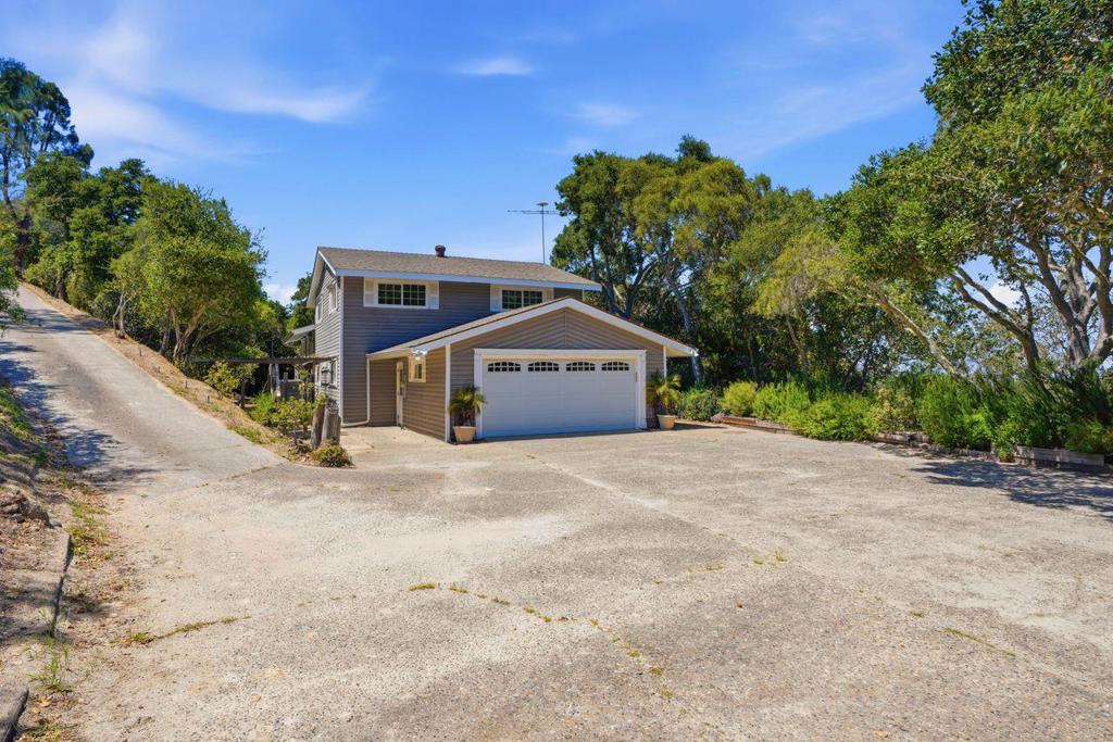 243 Wildwood Way