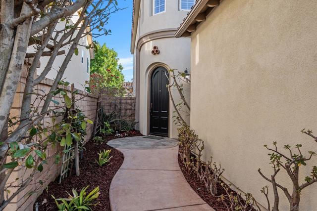 5535 Porter Creek Road, San Diego CA: https://media.crmls.org/mediaz/efbb7965-4bcf-4bbe-a785-c89956dd7908.jpg