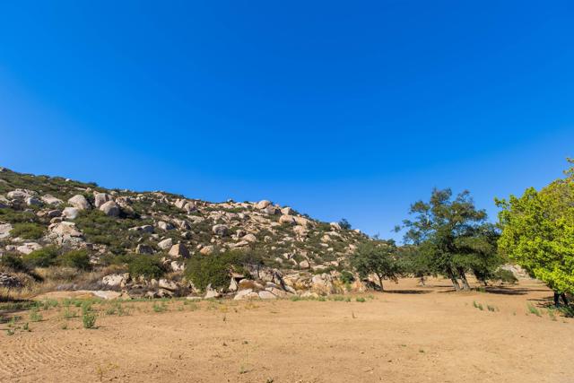 0 V/L Mahogany Ranch Road, Ramona CA: https://media.crmls.org/mediaz/efbc5db0-150a-419f-ac33-995516ef71bc.jpg
