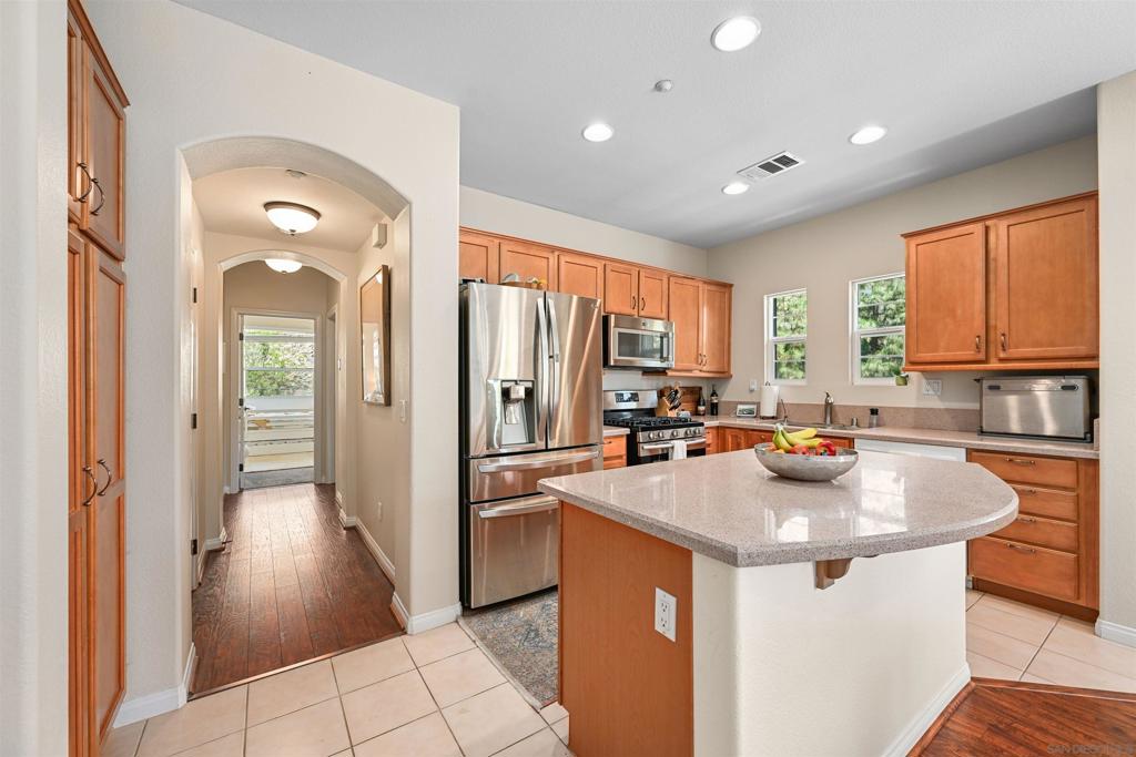 1355 Sky Ridge - photo 7