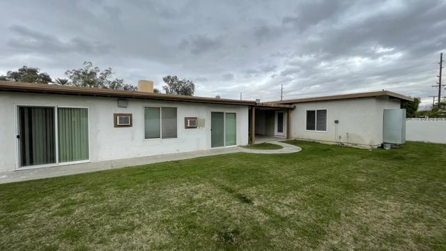 81967 Tournament Way, Indio CA: https://media.crmls.org/mediaz/efbdc50e-5f9a-41e0-ba44-908810ae88c4.jpg
