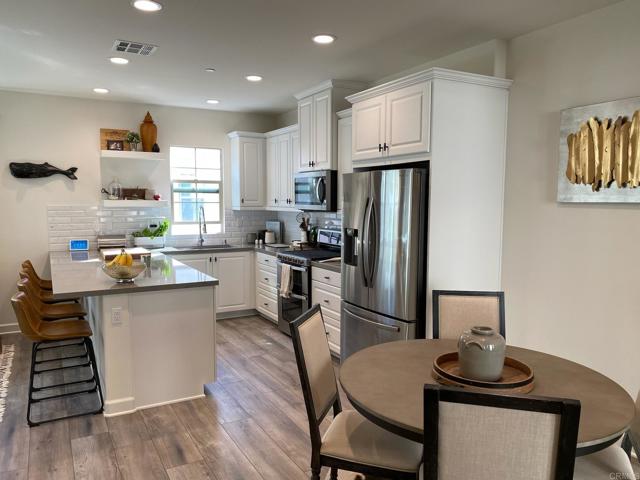 920 Slate Street, San Marcos CA: https://media.crmls.org/mediaz/efbeddb3-67b3-47b2-b113-3ffe8b6fdfa3.jpg