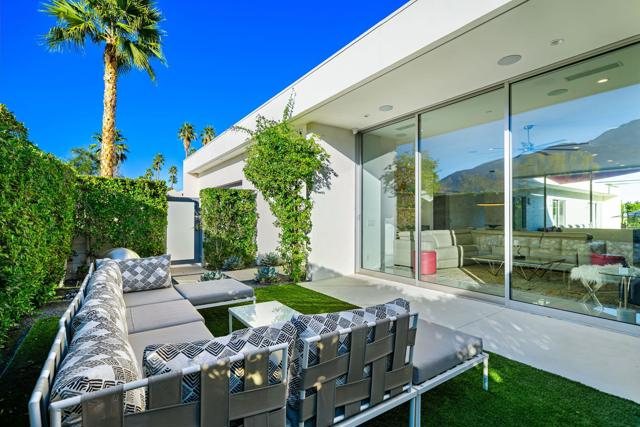 1940 S Barona Road, Palm Springs, CA 92264