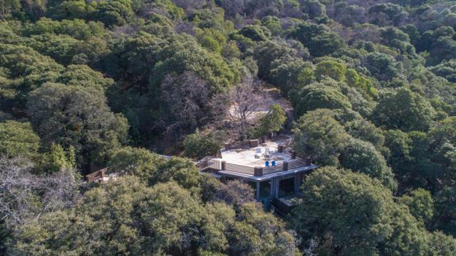 39450 Tassajara Road, Carmel Valley CA: https://media.crmls.org/mediaz/efc11435-6bdb-4eee-9607-bf7e9acabd65.jpg