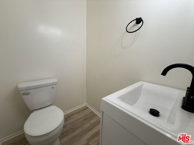 25226 Loytan Street, Torrance, California 90505, 2 Bedrooms Bedrooms, ,1 BathroomBathrooms,Residential Lease,Sold,Loytan,25575827