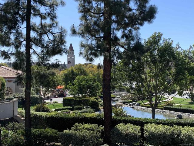 5580 Renaissance Ave, San Diego CA: https://media.crmls.org/mediaz/efc1bc0e-fcfe-4c20-9756-4c9adcd18899.jpg