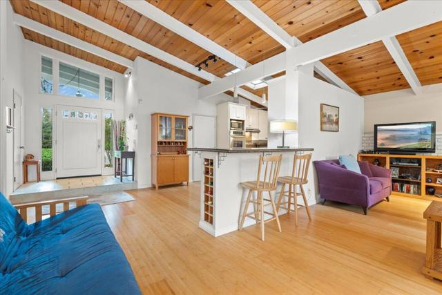 640 Rio Del Mar Boulevard, Aptos CA: https://media.crmls.org/mediaz/efc27bb9-ee20-44b9-a2bf-6eeb5448360f.jpg