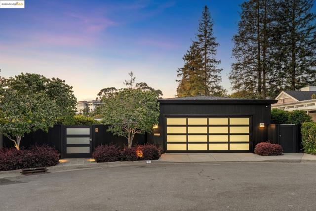 7 Requa Place, Piedmont CA: https://media.crmls.org/mediaz/efc2855a-945c-4aa1-b2ab-3ffd102afff0.jpg