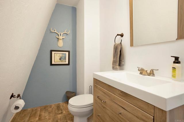 Detail Gallery Image 10 of 18 For 40221 Mill Creek Rd, Big Bear Lake,  CA 92315 - 2 Beds | 1/1 Baths
