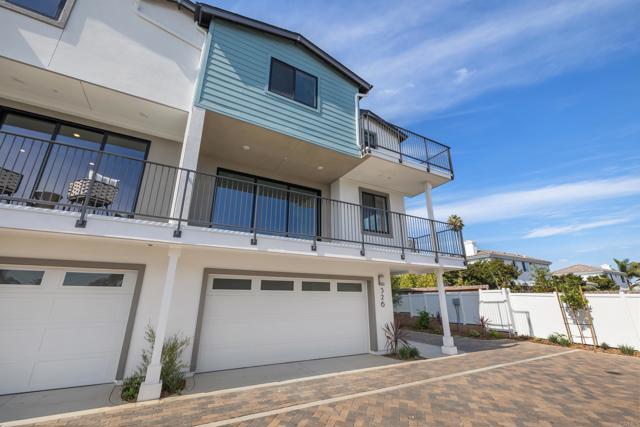 326 Chinquapin Avenue, Carlsbad CA: https://media.crmls.org/mediaz/efc3b0b7-16a3-4517-8f53-687544b4f39e.jpg