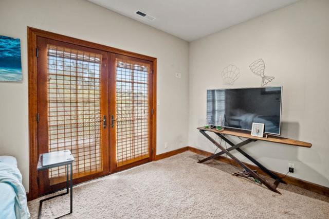 17551 Pond Derosa Lane, Prunedale CA: https://media.crmls.org/mediaz/efc4ce0e-e59c-478b-bfac-cafbb7572b47.jpg