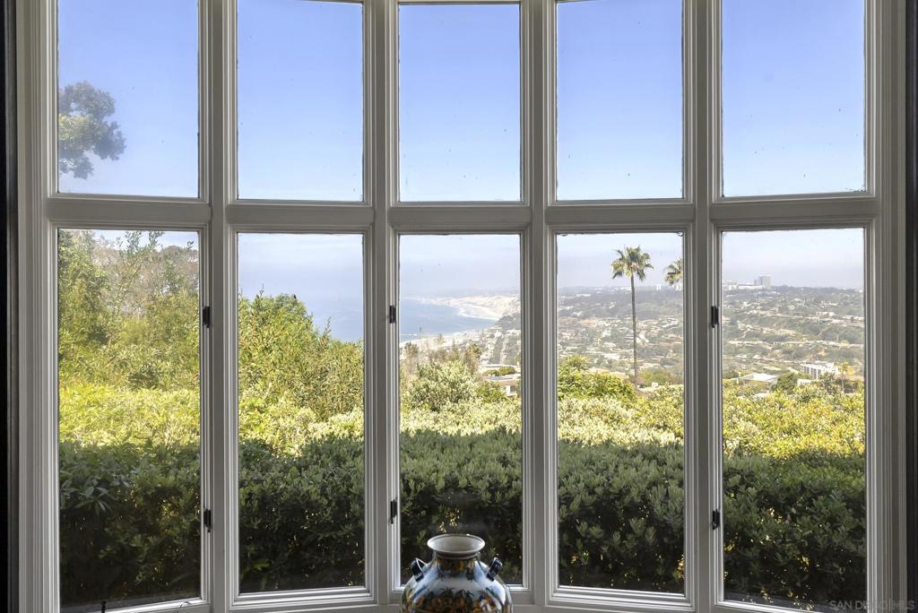 2302 Rue Adriane - photo 16