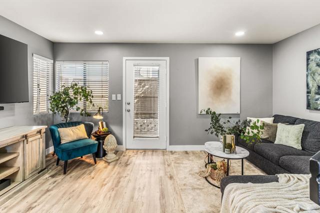 Detail Gallery Image 9 of 23 For 2240 Kings View Cir, Spring Valley,  CA 91977 - 2 Beds | 2/1 Baths