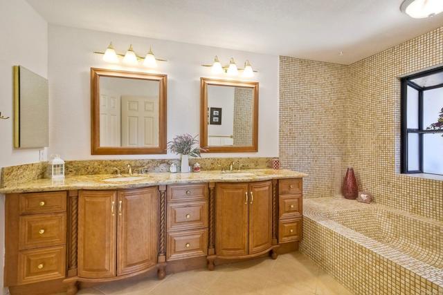 Home for Sale in Escondido