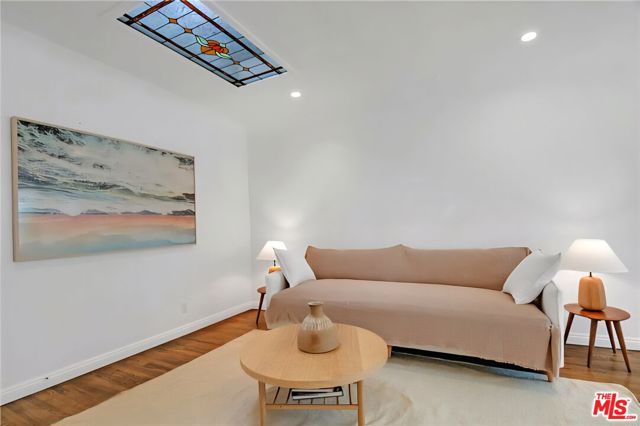 3780 Beethoven Street, Los Angeles CA: https://media.crmls.org/mediaz/efc755e6-6696-47fa-8725-ca5ecd8b839c.jpg