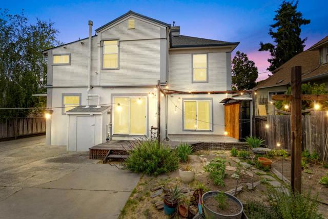 129 Sunnyside Avenue, Santa Cruz CA: https://media.crmls.org/mediaz/efc7e3b6-34e6-4d93-ade0-45065d1a4449.jpg