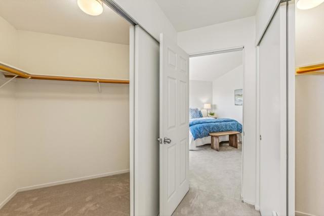 3245 Estrella Del Mar Way, Marina CA: https://media.crmls.org/mediaz/efc86447-9008-4b23-b8aa-25d211b8748b.jpg