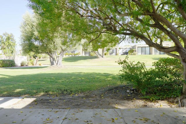 1880 Tamarisk Road, Palm Springs, CA 92262