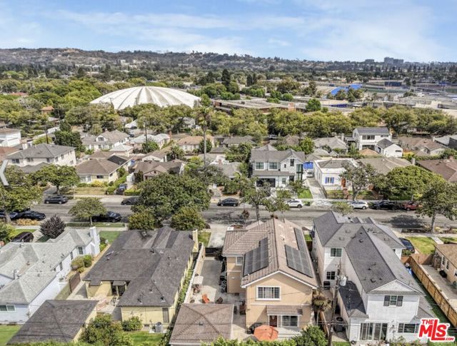 10943 Barman Avenue, Culver City CA: https://media.crmls.org/mediaz/efc8da8c-b94f-4967-a7ea-850eda7f41c9.jpg