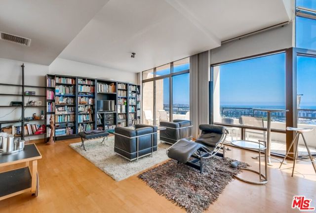 4314 Marina City, PH17 photo 15