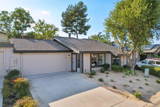 Detail Gallery Image 28 of 36 For 737 Nob Cir, Vista,  CA 92084 - 2 Beds | 2 Baths