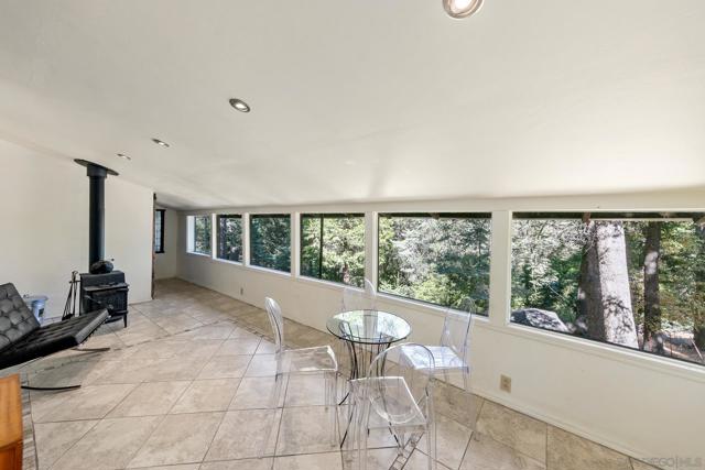 33613 Bailey Meadows Road, Palomar Mountain CA: https://media.crmls.org/mediaz/efcae6fc-1c33-433a-a115-63939b54e302.jpg