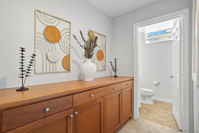 8783 Parkplace Ct, San Diego CA: https://media.crmls.org/mediaz/efcb72a8-4fb5-40e9-ad75-0575e9aa2e99.jpg