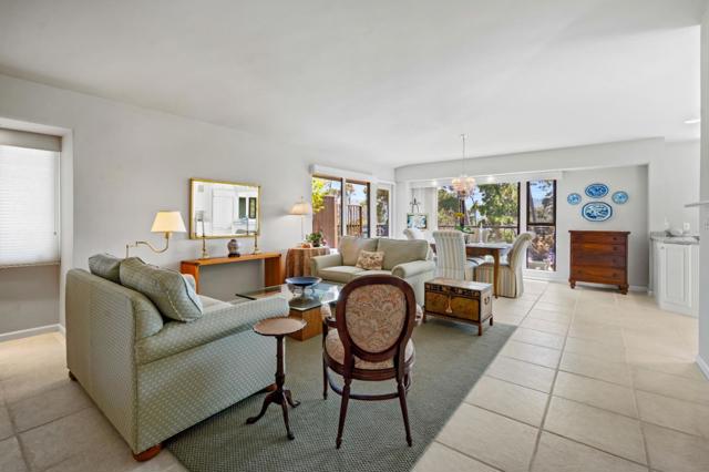 246 Del Mesa Carmel, Carmel CA: https://media.crmls.org/mediaz/efcb81aa-cf32-4359-bbb1-e78bd0129f77.jpg
