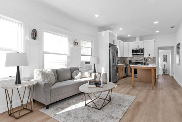 Image 1 of 39 For 2912 22nd St