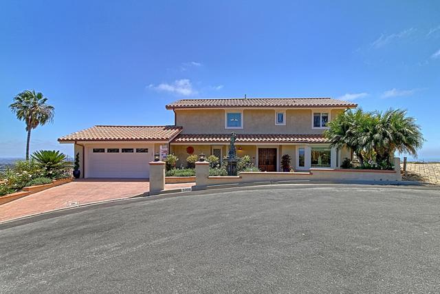 5350 Edgehill Circle, Ventura CA: https://media.crmls.org/mediaz/efcf27f6-d0f1-4e33-9971-23e4ceacccbe.jpg