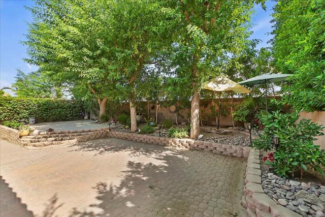 80536 Hoylake Drive, Indio CA: https://media.crmls.org/mediaz/efd0df56-c0ab-40ee-b073-7e46ac099b2e.jpg