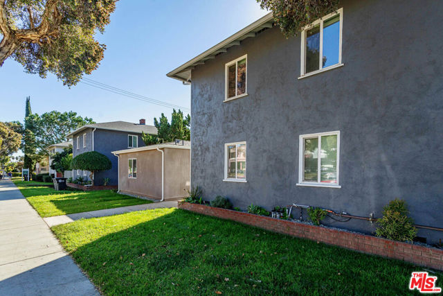 1812 West Glenoaks Boulevard, D photo 25