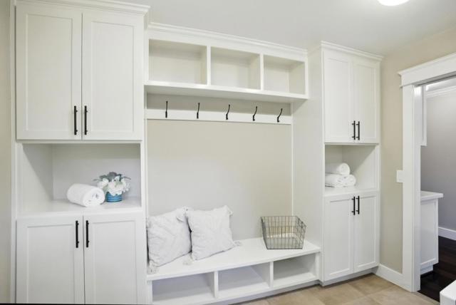1108 Covington Road, Los Altos CA: https://media.crmls.org/mediaz/efd1f6bf-de58-4078-a4fb-0dd8322651bd.jpg