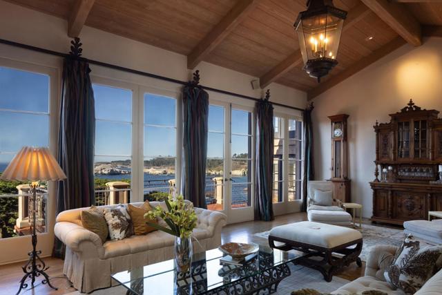 254 Highway 1, Carmel CA: https://media.crmls.org/mediaz/efd23d2d-7cec-4b7c-8cc5-d3746ea8bcd9.jpg
