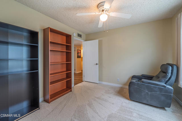 2705 N Broadmoor Avenue, Simi Valley CA: https://media.crmls.org/mediaz/efd25547-6945-4d6a-8faa-9fe5f72b39b0.jpg