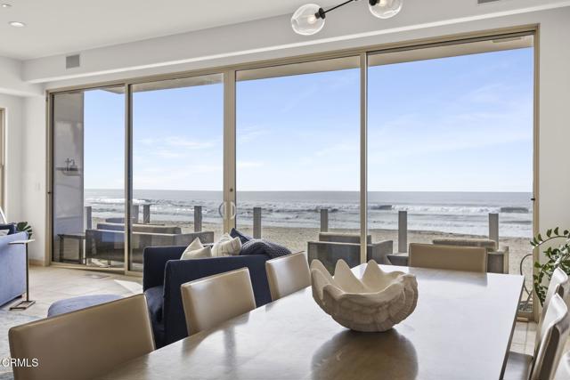 815 Mandalay Beach Road, Oxnard CA: https://media.crmls.org/mediaz/efd289fd-448b-4138-867d-a0506e149cec.jpg