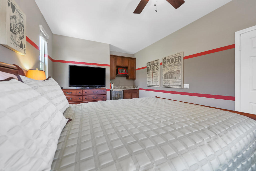 MLS #219131509DA image #14